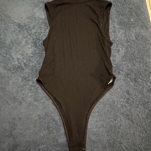 SHEIN Classic Black Kids Bodysuit